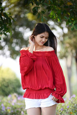 日产无线码无人区聊天交友软件社交场景